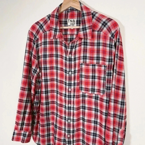 Aritzia Womens Medium Tna Boyfriend Plaid  Shirt - Picture 2 of 13